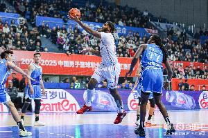 开云官网-媒体人：克里斯已和北区一支强队接触 顺利的话下赛季继续征战CBA