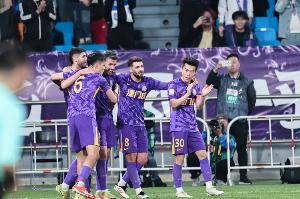 开云APP-记者评津门虎：丢球怪自己，落后给下半场带来天气外的多重困难