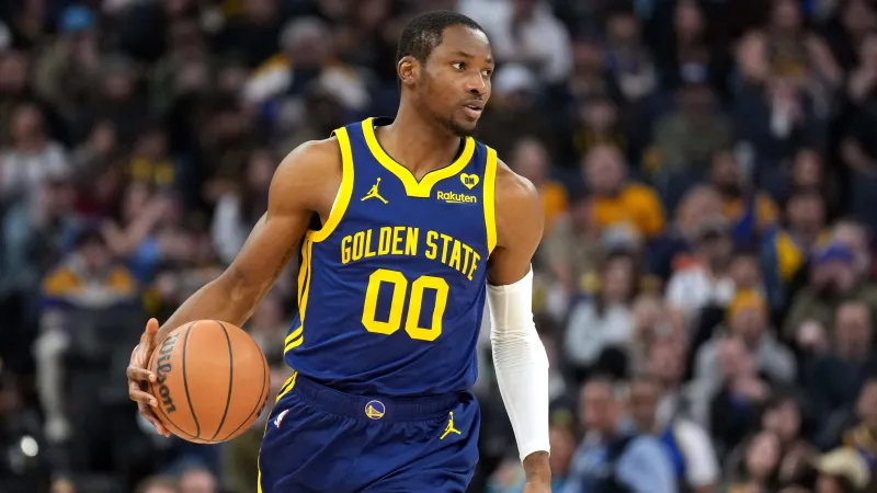 开云-勇士记者：距训练营还有不到三周，阵容必须赶紧确定下来