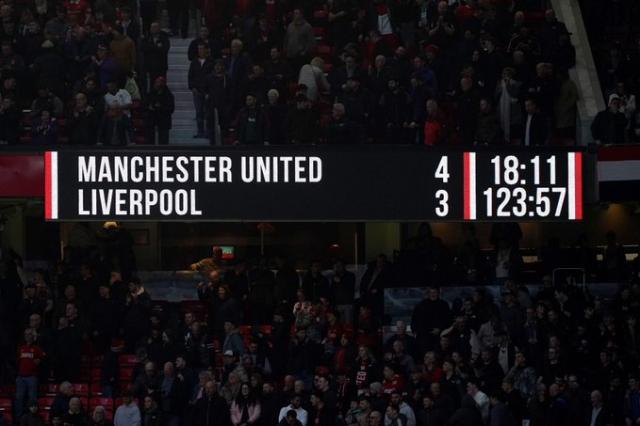 kaiyun-【足总杯】阿马德绝杀+脱衣染红，曼联加时4-3利物浦