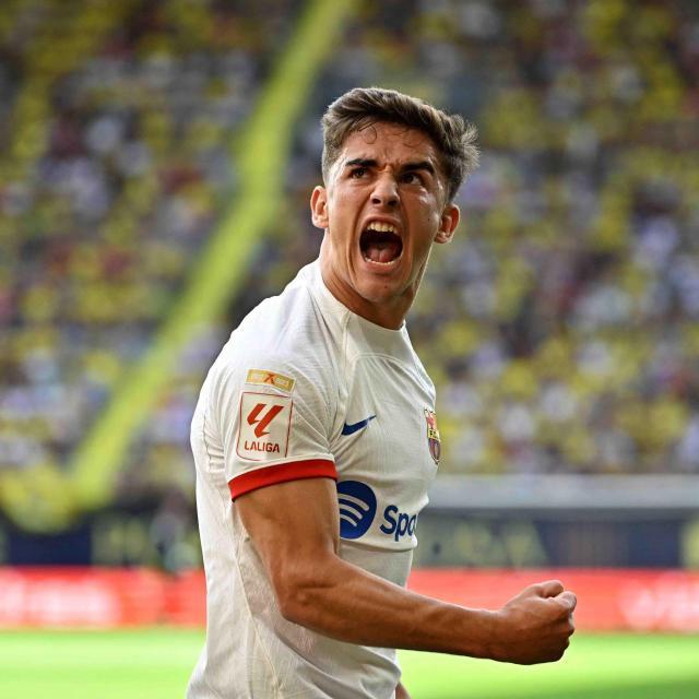 开云APP-【西甲】亚马尔两传，莱万补射反超，巴萨4-3客胜黄潜